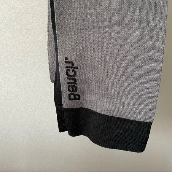 BENCH SCARF - Picture 5 of 8